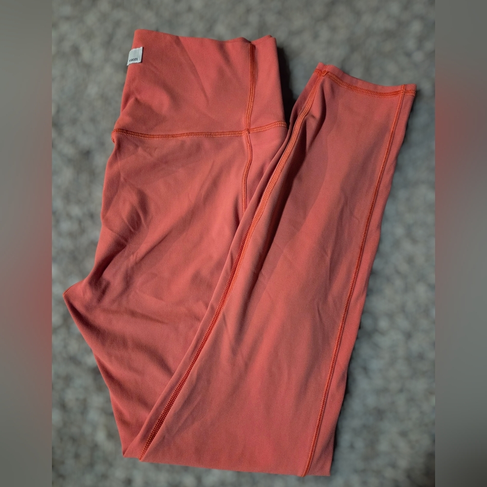 Vuori Orange Leggings - Picture 4 of 7